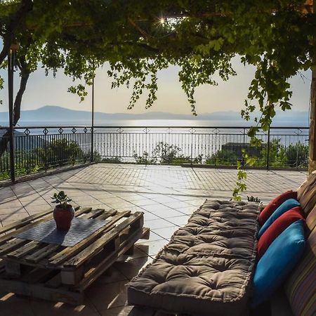 Coastal Stone Residence With Spectacular Scenery Kitriaí المظهر الخارجي الصورة