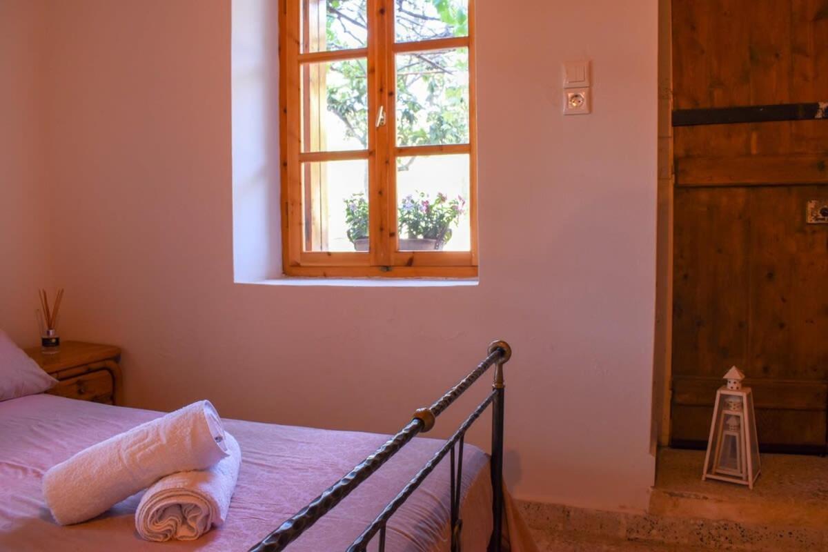 Coastal Stone Residence With Spectacular Scenery Kitriaí المظهر الخارجي الصورة