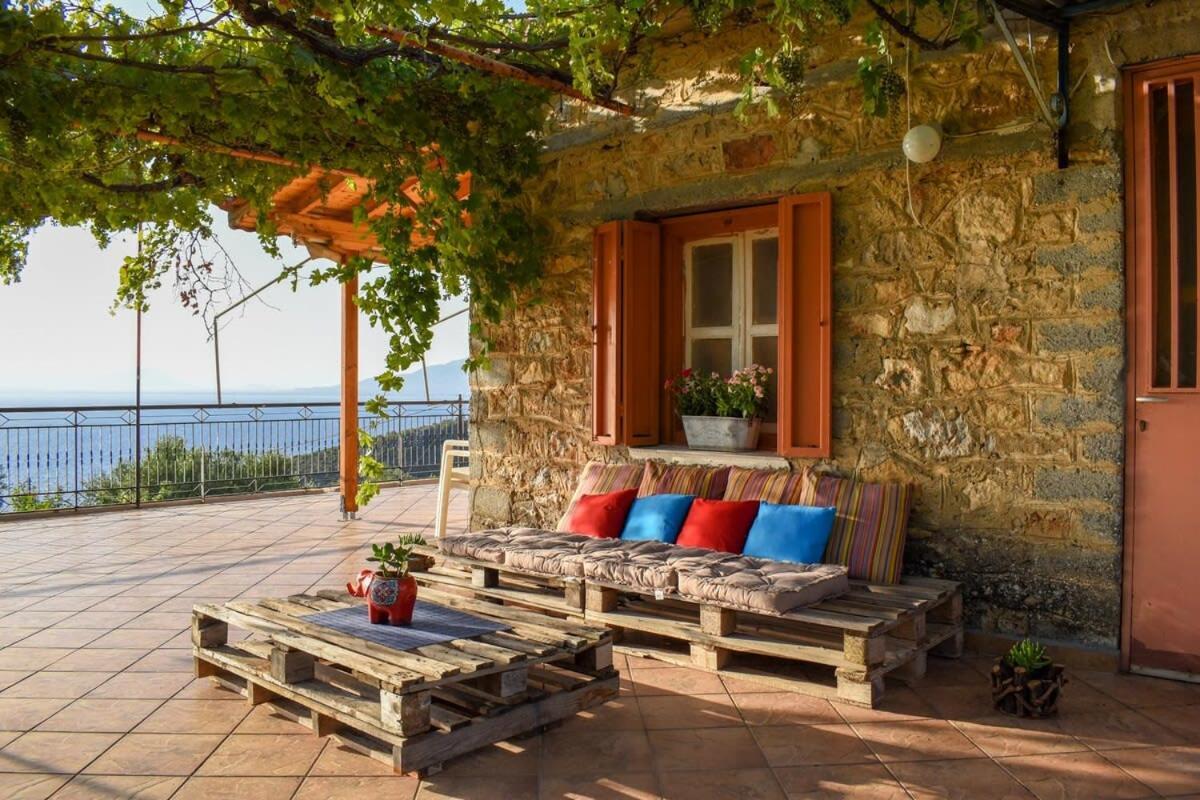 Coastal Stone Residence With Spectacular Scenery Kitriaí المظهر الخارجي الصورة