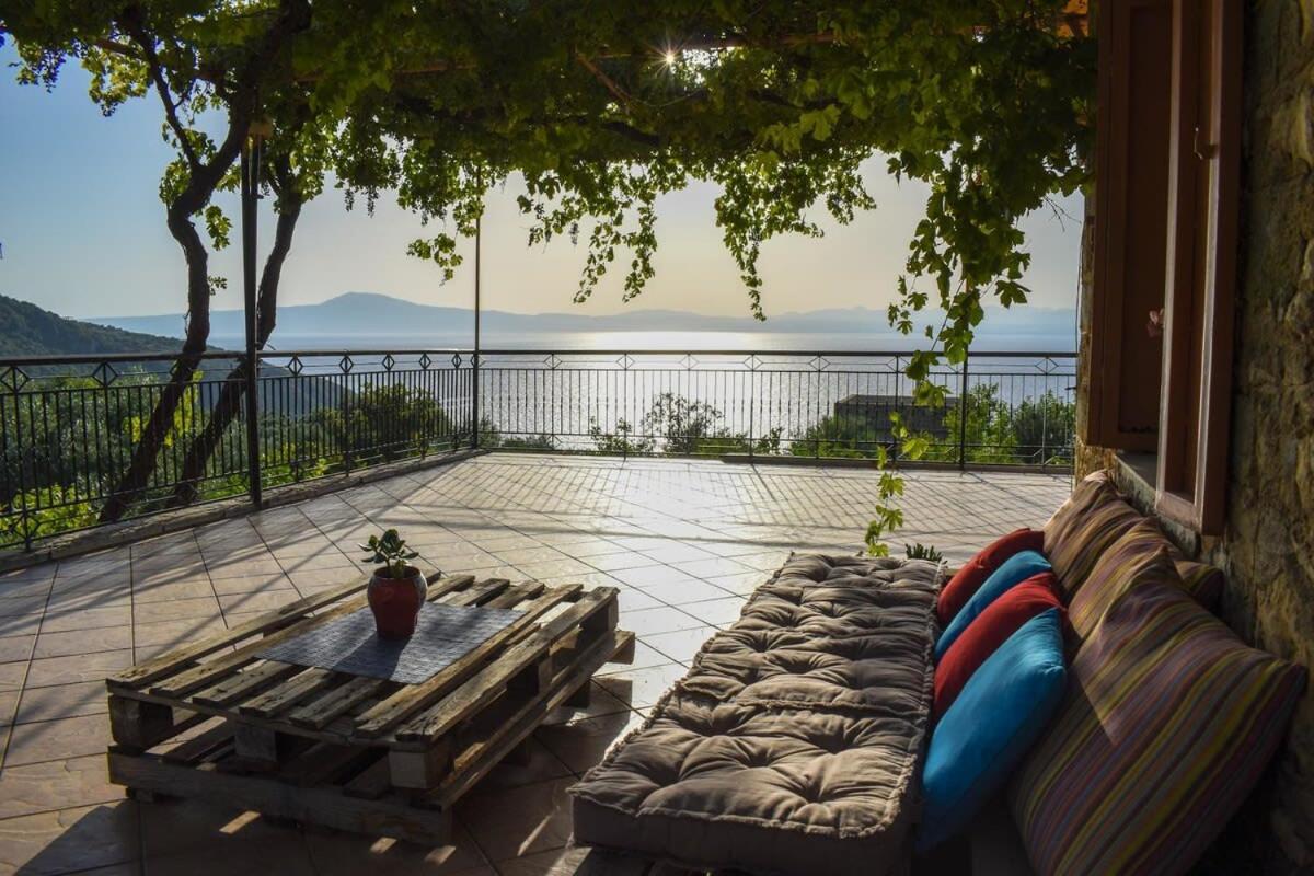 Coastal Stone Residence With Spectacular Scenery Kitriaí المظهر الخارجي الصورة
